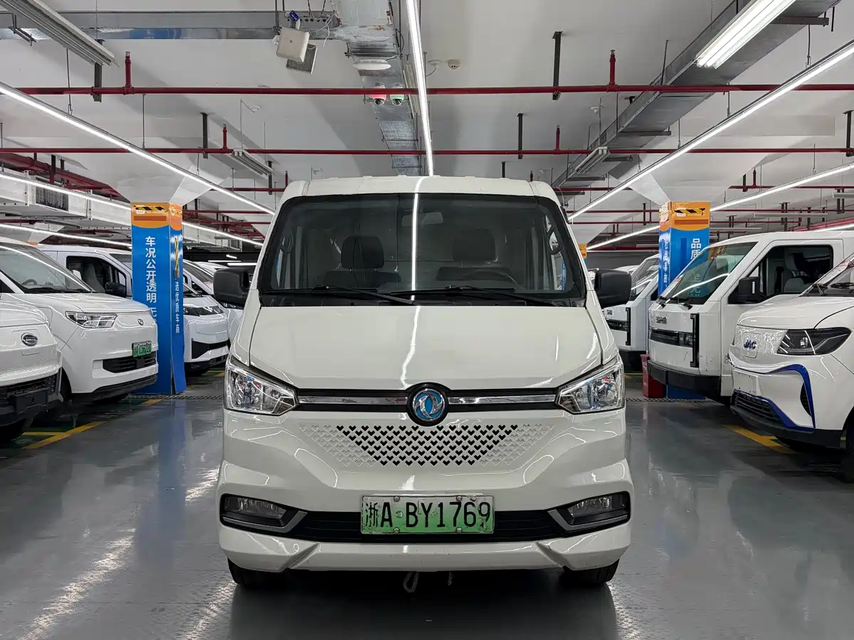 Фото 10 - Dongfeng Yufeng Yufeng EM26