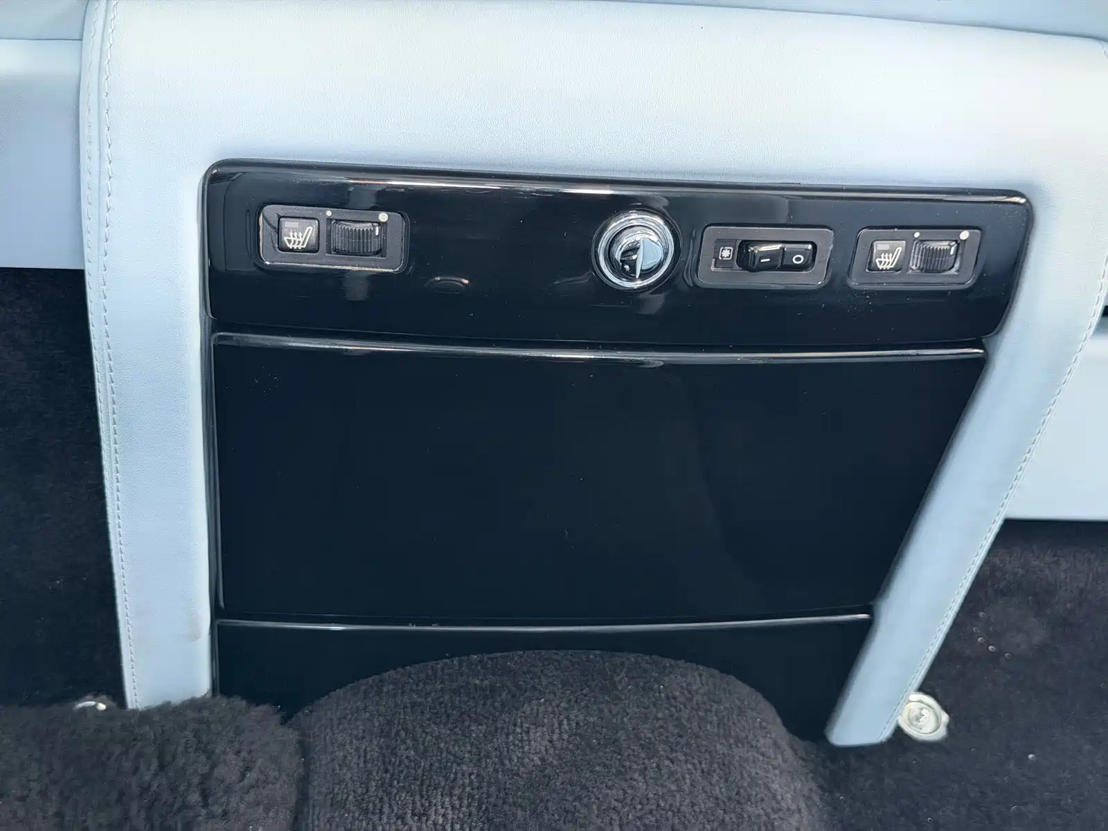 Фото 13 - Rolls-Royce Phantom