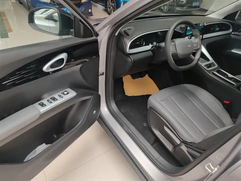 Geely Galaxy Starry Wish 2026 Edition 310km Youth Version фото 16