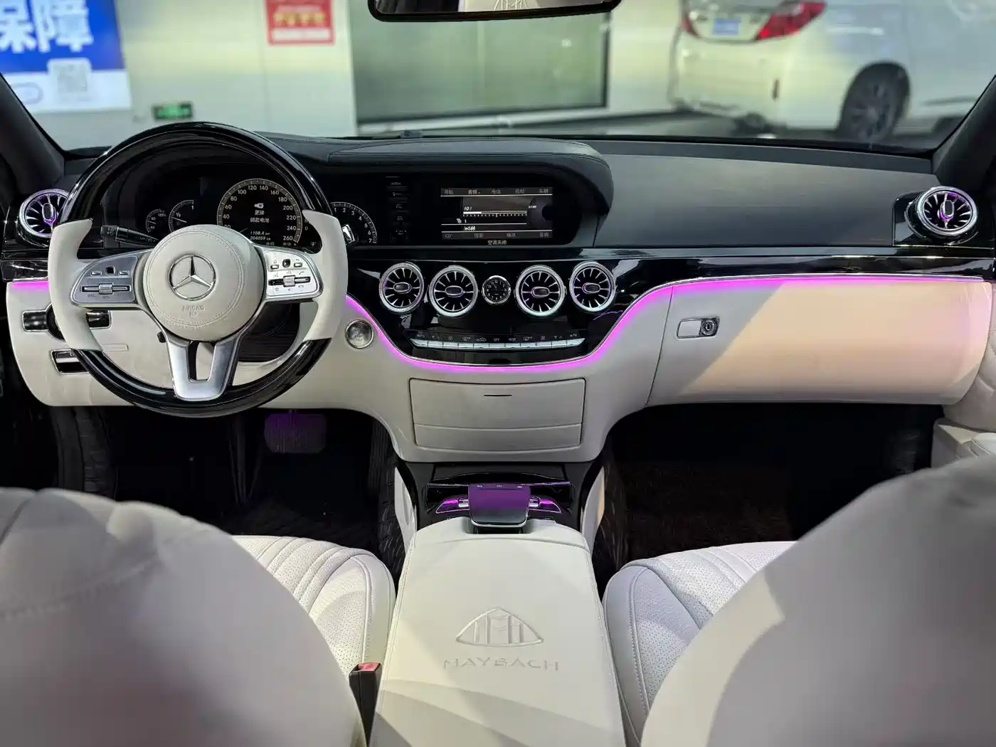 Mercedes-Benz S-Class 2012 S 300 L Luxury Grand Edition фото 4