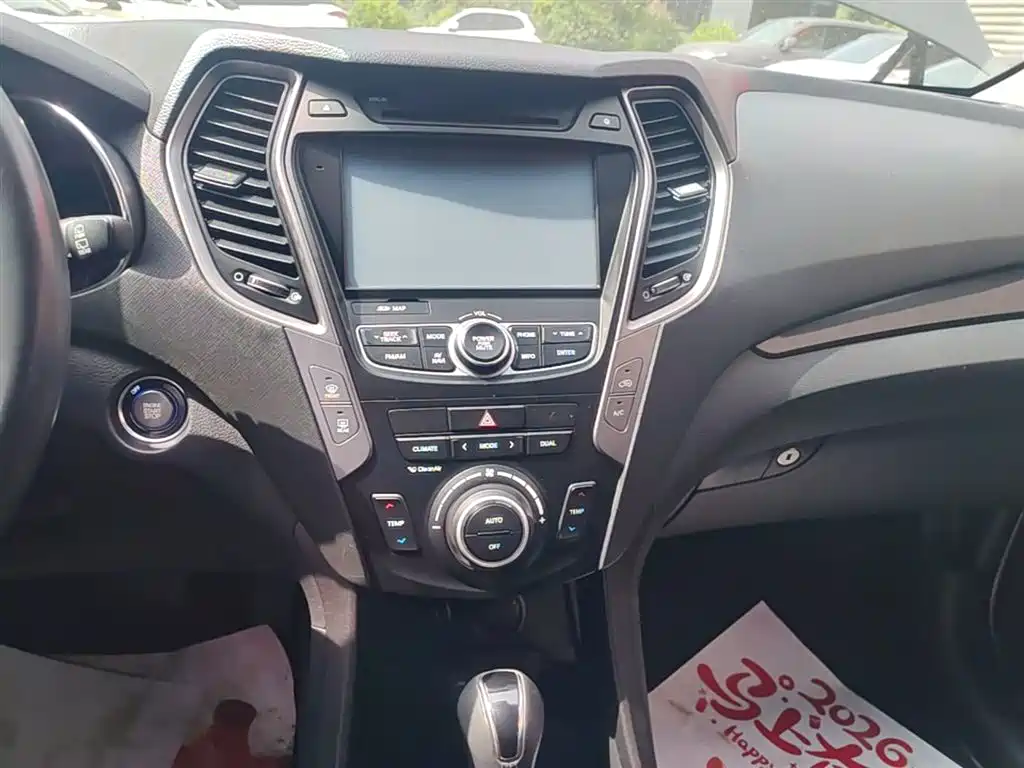 Hyundai Grand Santa Fe 2013 3.0L 7-Seater 4WD Luxury Edition фото 13