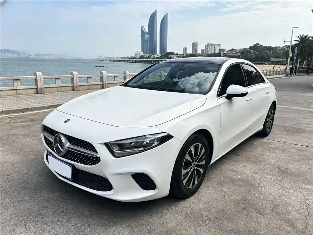 Mercedes-Benz A-Class 2020 A 180 L