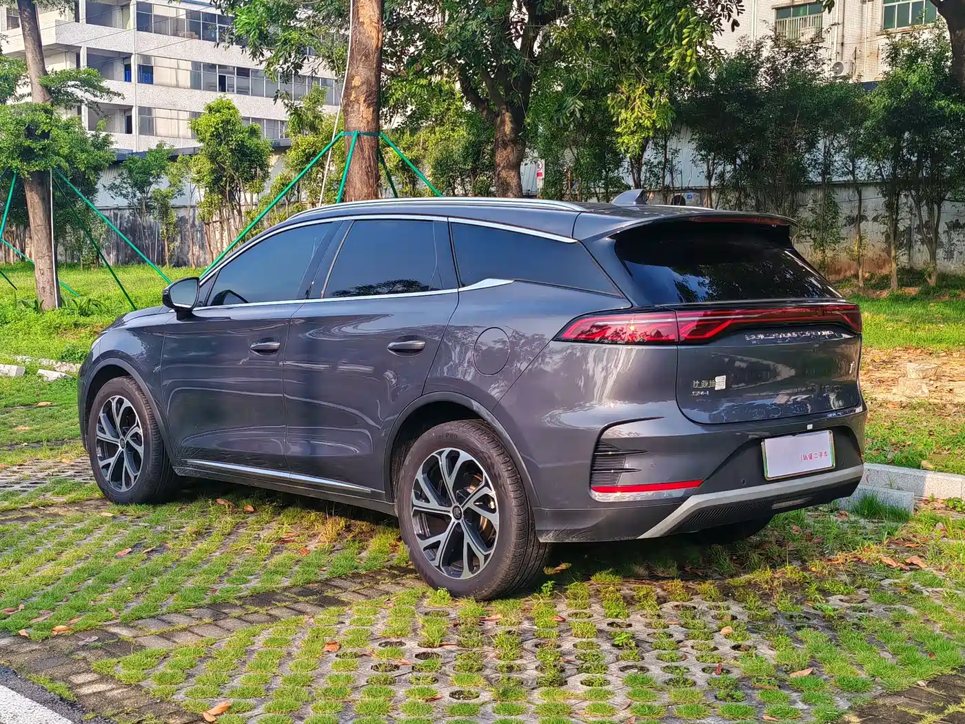 BYD Tang New Energy 2025 DM-i 115KM Prestige Type фото 7