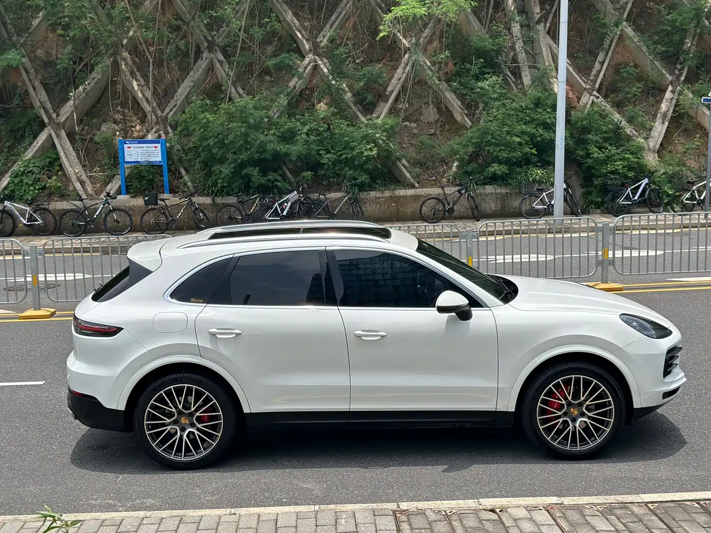 Porsche Cayenne 2019 Cayenne 3.0T фото 3