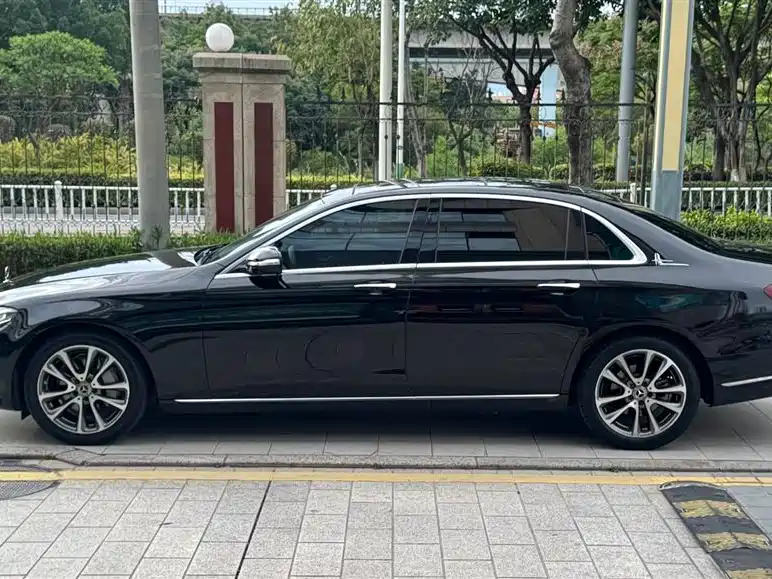 Mercedes-Benz E-Class 2018 Facelift E 300 L Sport Luxury фото 7