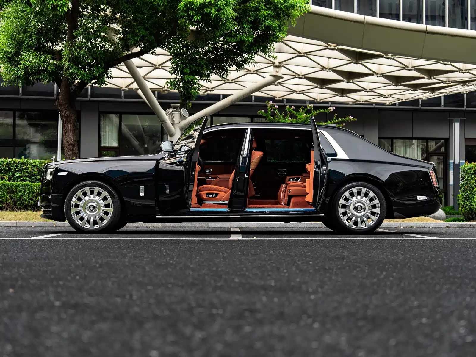 Фото 5 - Rolls-Royce Phantom