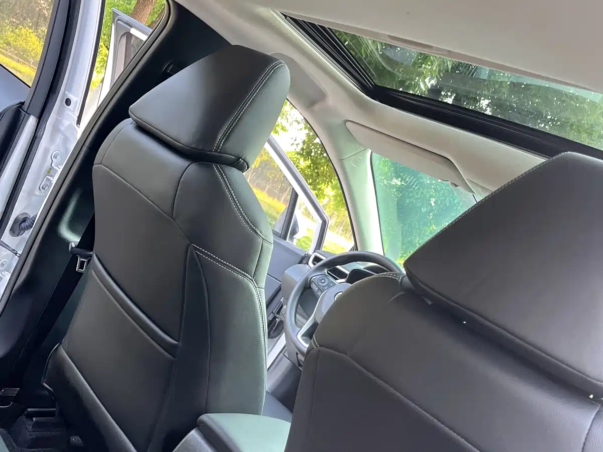 Toyota Corolla 2021 1.2T S-CVT Elite Edition фото 17