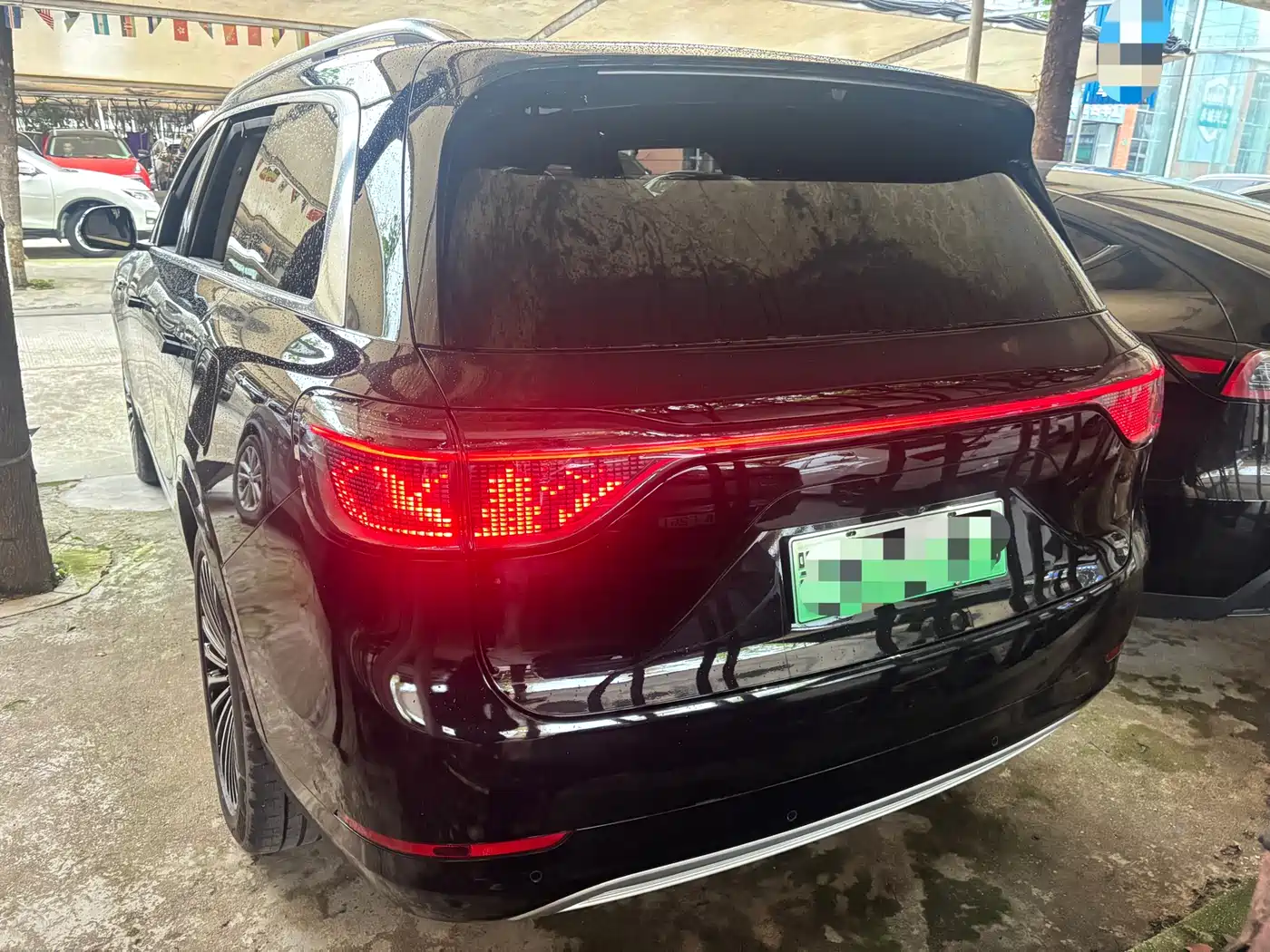 AITO Wenjie AITO M9 2024 Range Extender Ultra 52kWh 6-seater фото 17