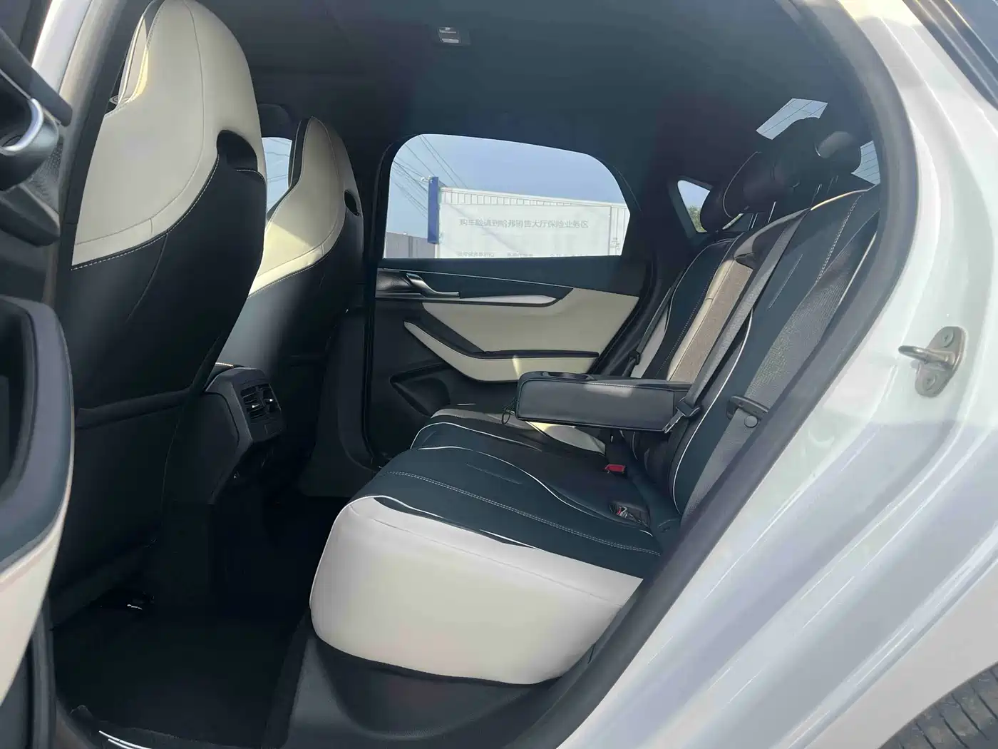 BYD Qin PLUS 2021 EV 500KM Luxury Model фото 6