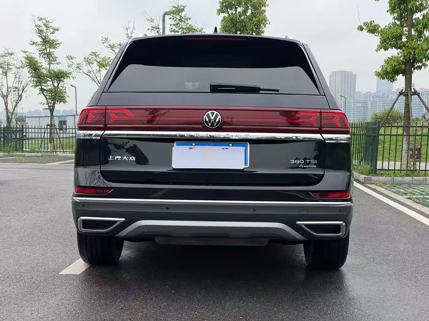 Volkswagen Teramont 2023 380TSI AWD Premium Luxury Edition фото 8