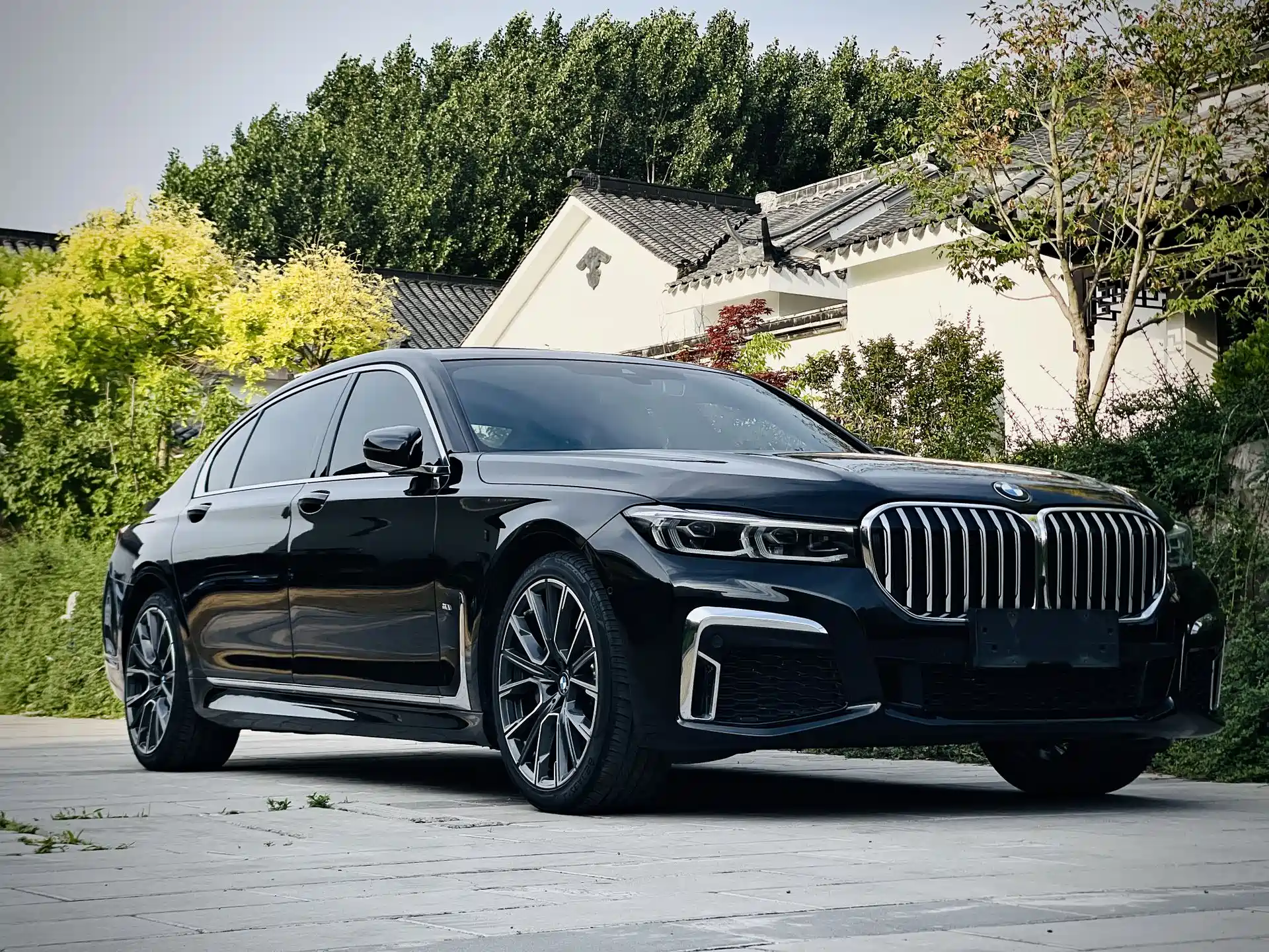 Фото 3 - BMW 7 Series