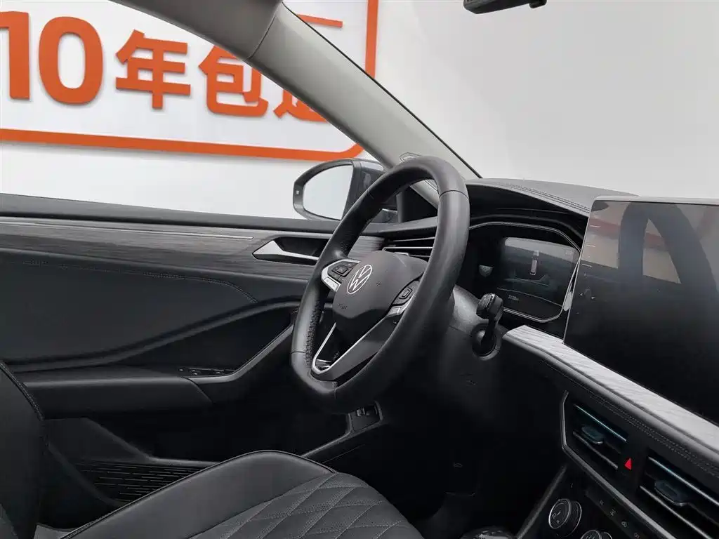 Volkswagen Sagitar 2023 300TSI DSG Surpassing Edition фото 22