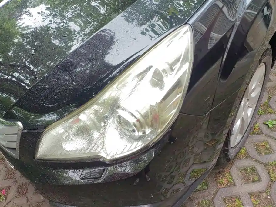 Subaru Outback 2011 2.5i Luxury Edition фото 5