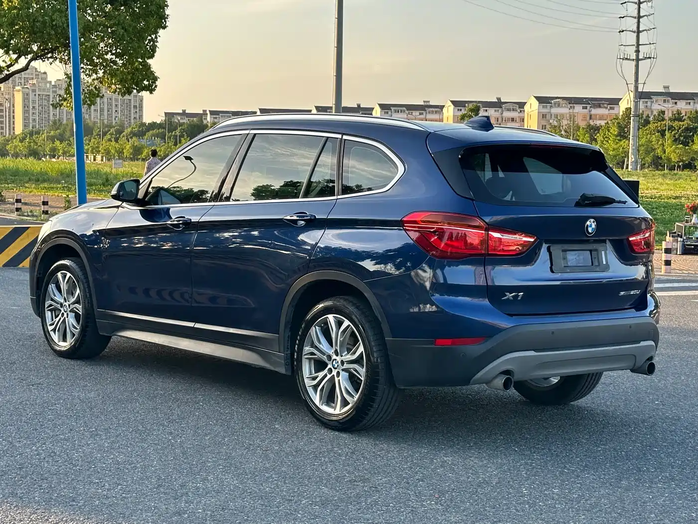BMW X1 2018 sDrive20Li Leading Model фото 7