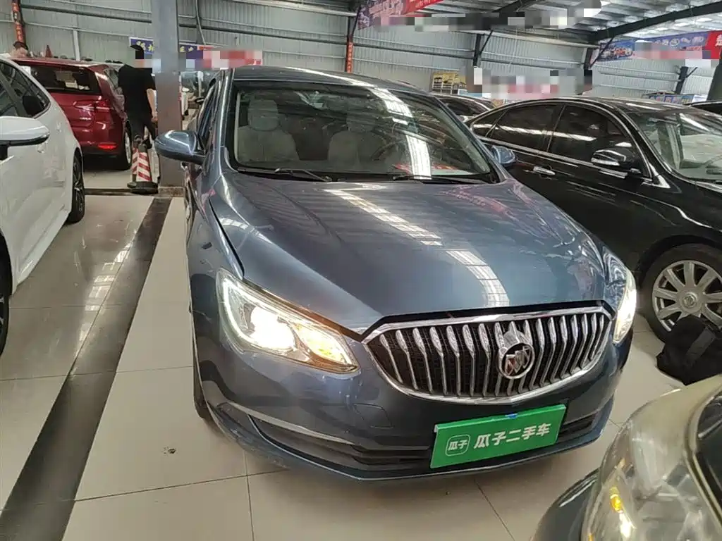 Buick Excelle 2015 15N Automatic Elite фото 3