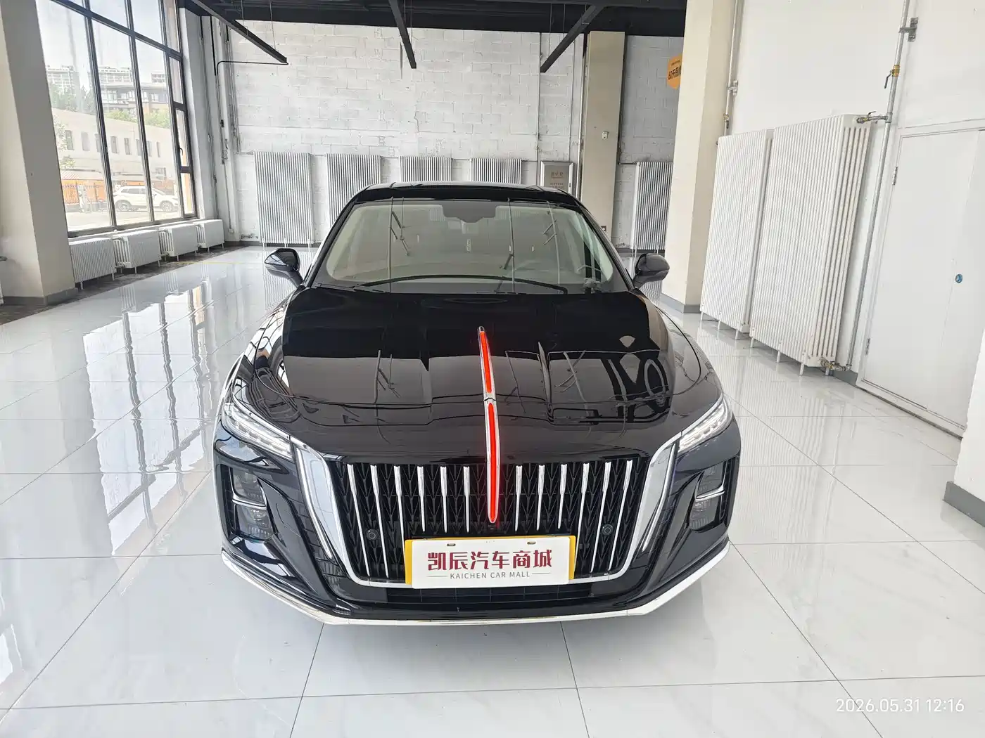 Hongqi H5 2025 1.5T DCT Flag Rhythm 500,000 Units Memorial Edition фото 2