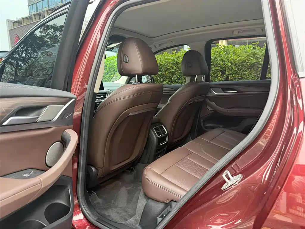 BMW X3 2022 Model Second Facelift xDrive30i Leading M Night Package фото 5