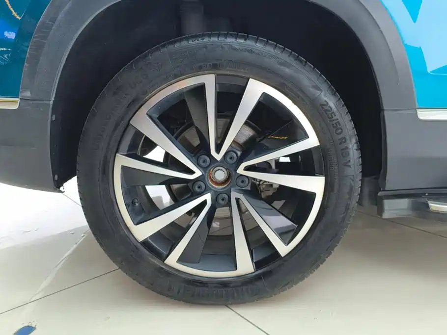 Volkswagen Tharu 2019 2019 330TSI AWD Luxury Edition China VI