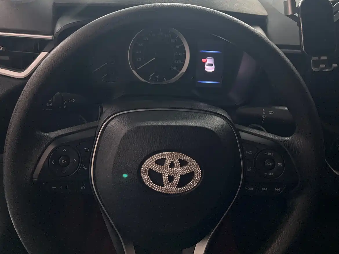 Toyota Levin 2022 185T CVT Sport Edition фото 11