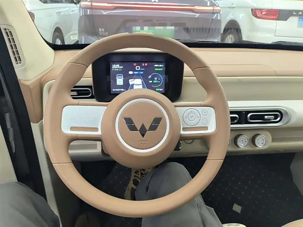 WULING AUTOMOBILE HONGGUANG MINIEV