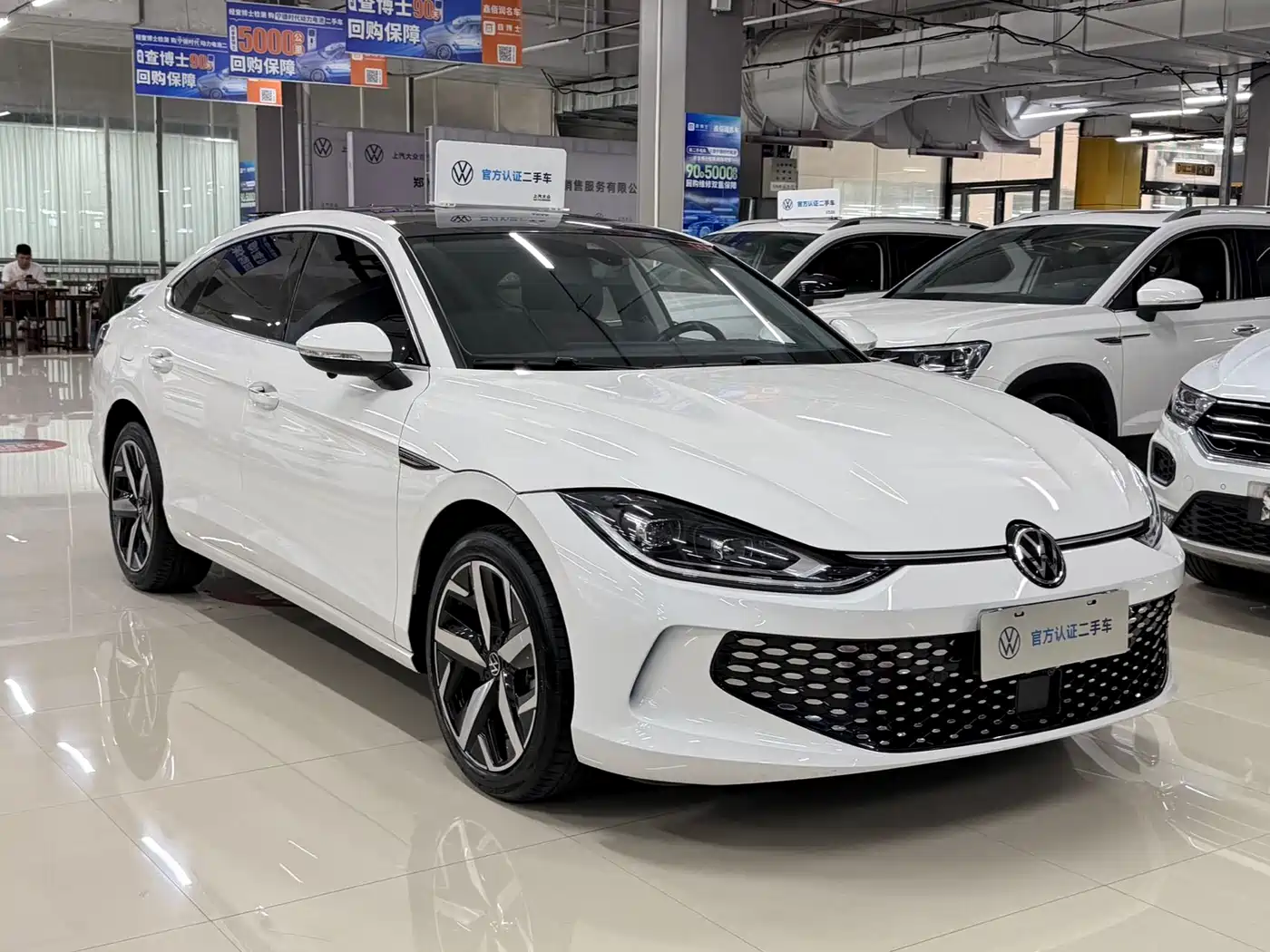 Volkswagen Lamando 2022 Lamando L 280TSI DSG Cool Edition фото 3