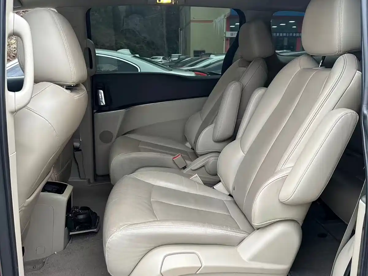 Buick GL8 2018 28T Luxury Model China VI фото 8