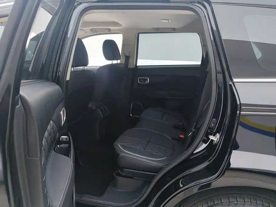 Mitsubishi Outlander 2021 2021 2.4L 4WD Premium Edition 5-seater