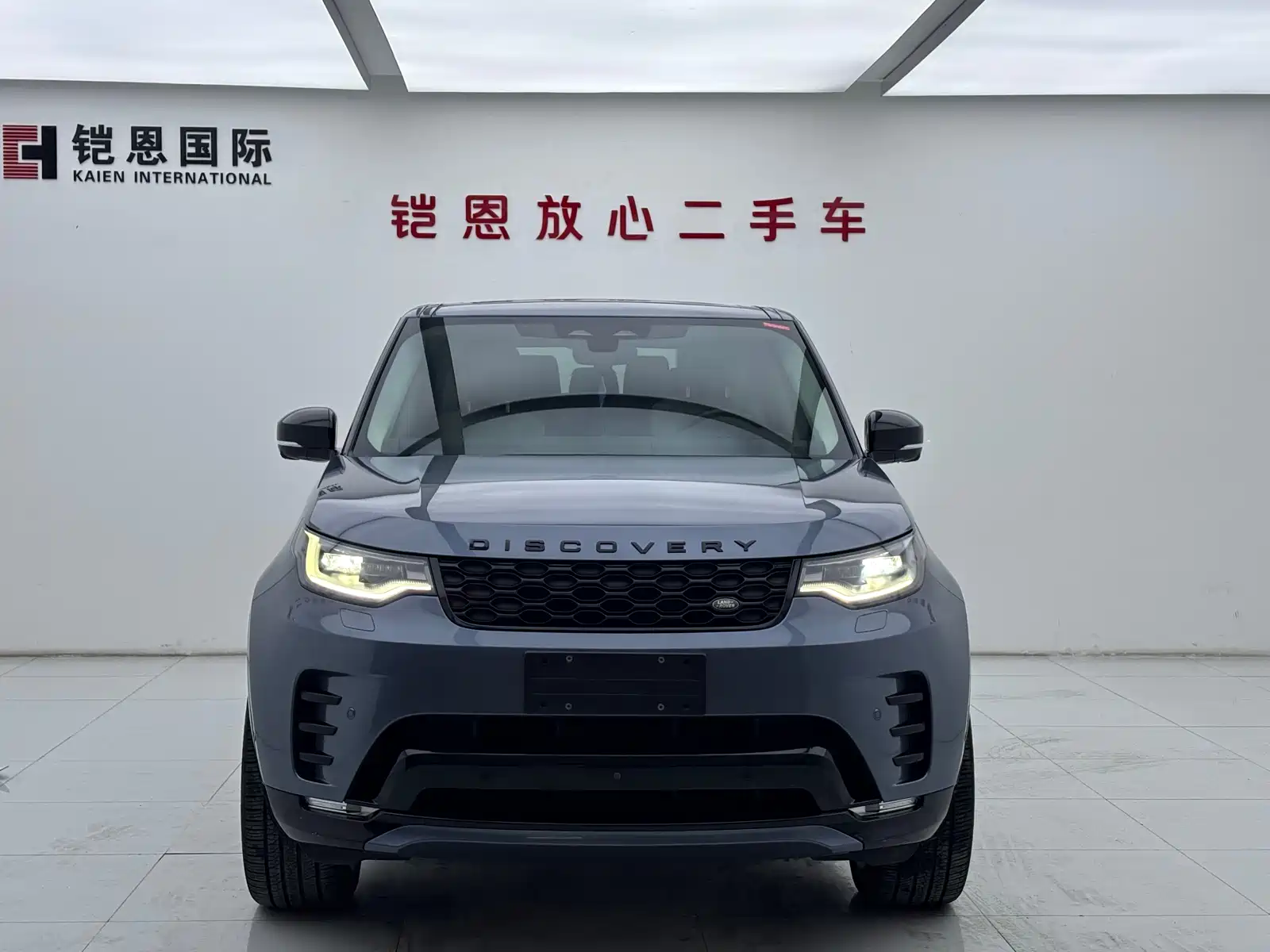 Фото 2 - Land Rover Discovery