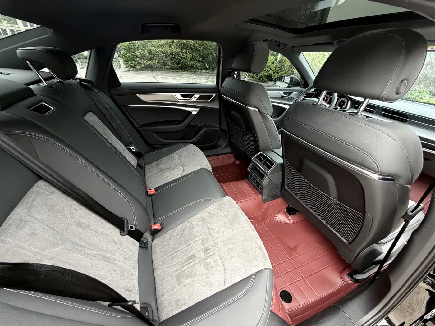 Audi A6L 2023 40 TFSI Luxury Dynamic фото 14