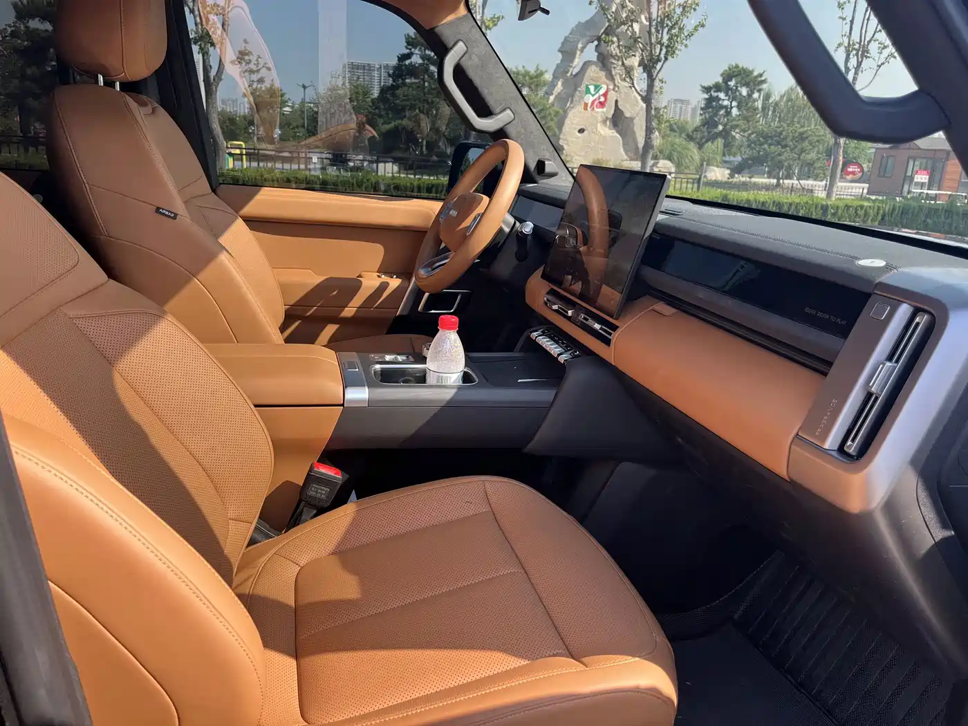 iCAR V27 2026 2026 200KM AWD Falcon 500
