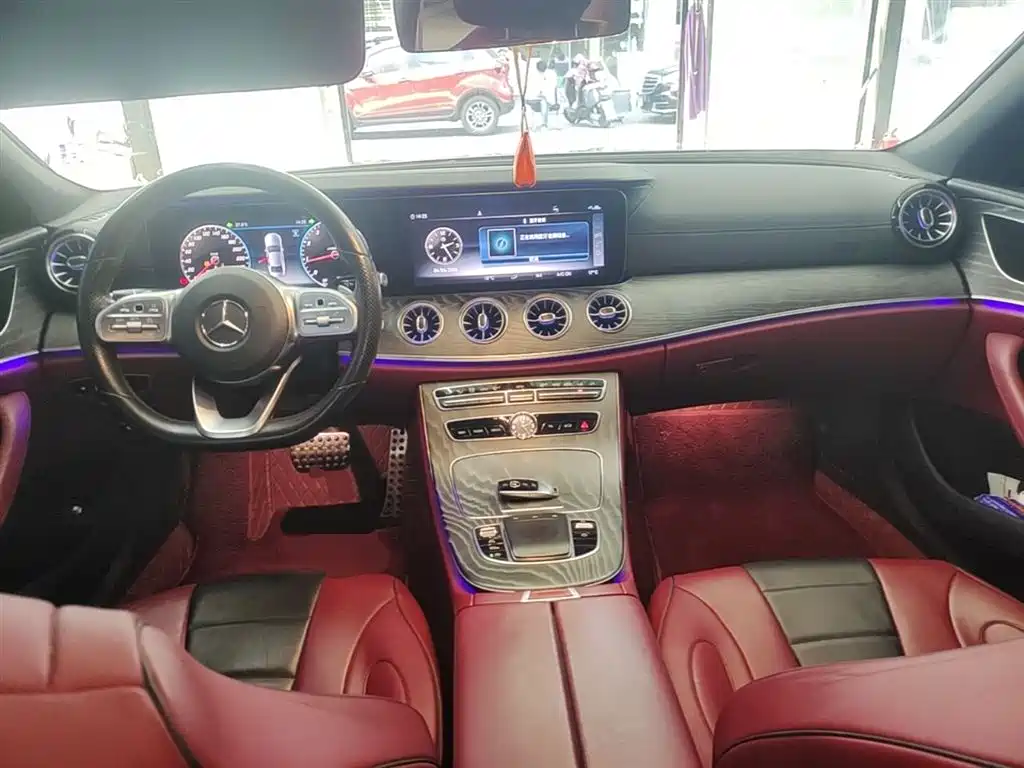 Mercedes-Benz CLS 2020 CLS 300 Dynamic фото 10