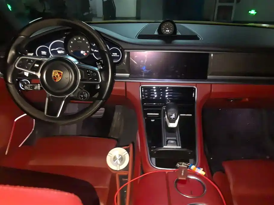 Porsche Panamera 2017 Panamera 3.0T фото 12