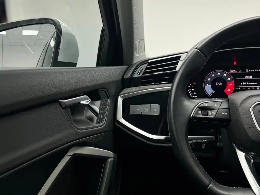 Audi Q3 2022 35 TFSI Fashion Dynamic фото 24