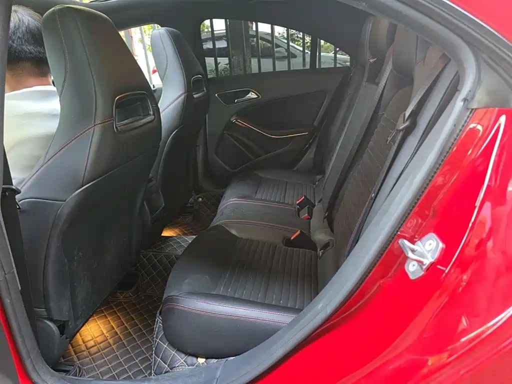 Mercedes-Benz CLA (Import) 2018 CLA 220 4MATIC фото 24