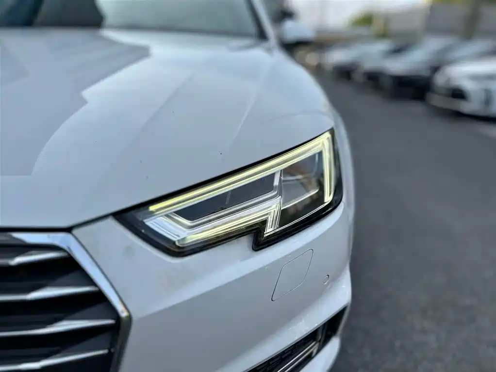 Audi A4L 2019 40 TFSI Fashion (China V) фото 10