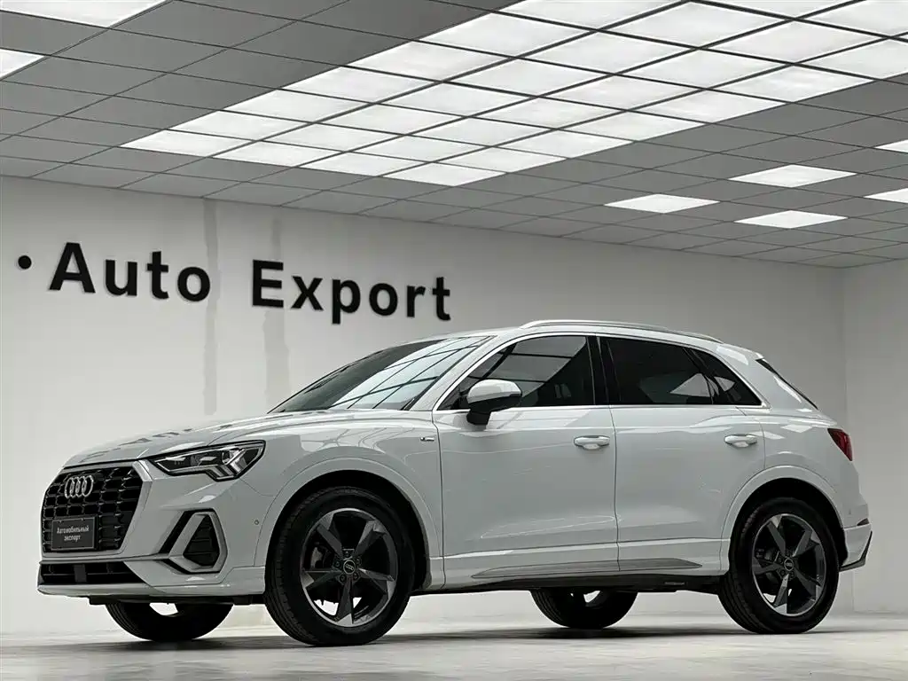 Audi Q3 2022 35 TFSI Fashion Dynamic фото 6