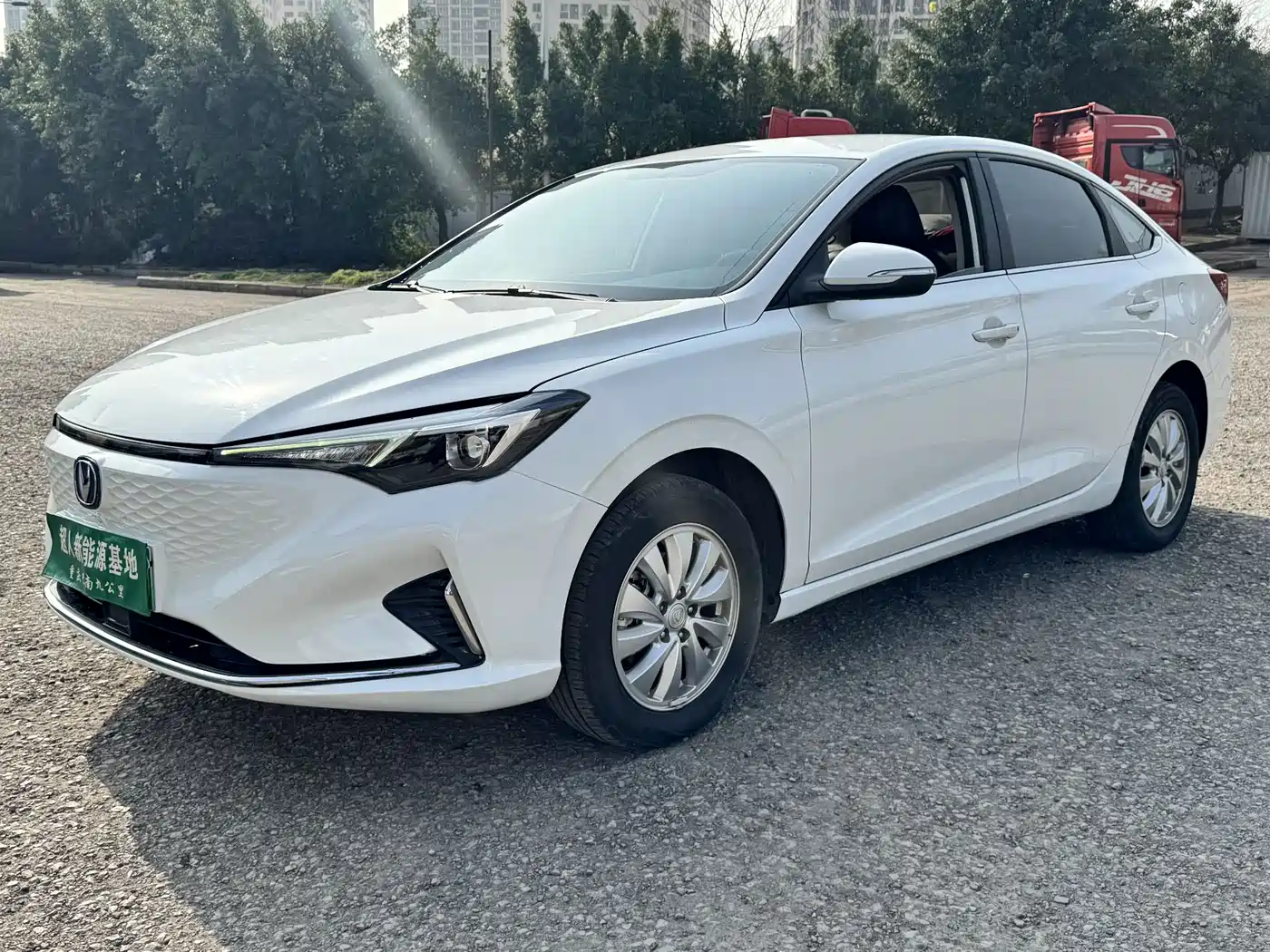 Changan Eado New Energy 2022 2022 EV460 Smart Ride-Hailing Edition (LFP)