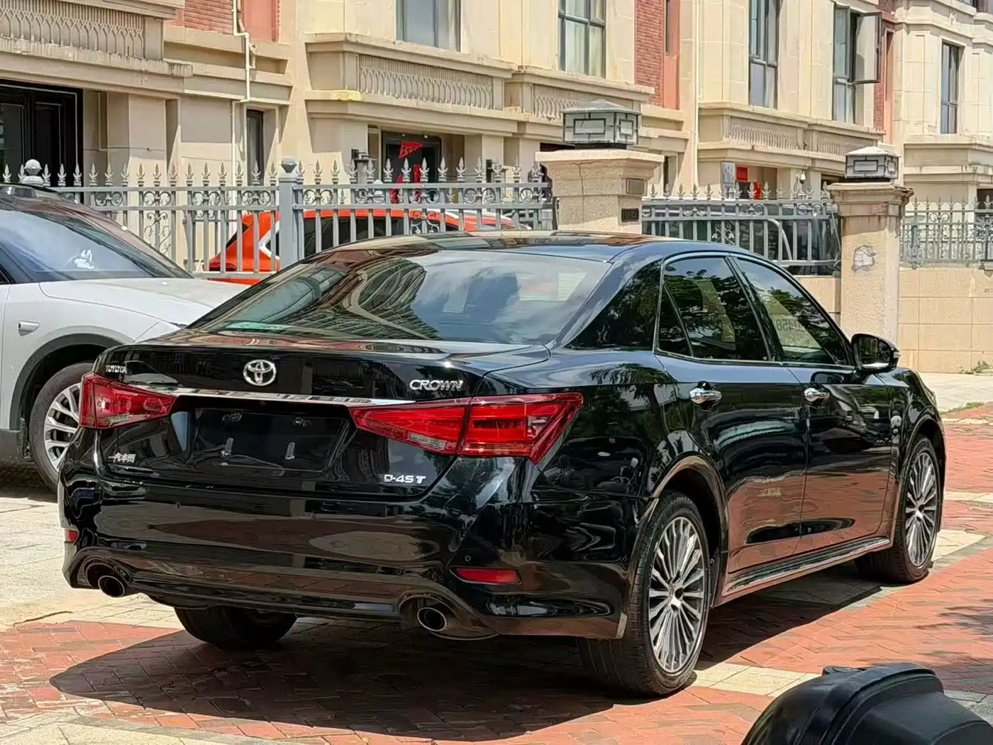 Toyota Crown 2018 2.0T Sport Edition фото 7