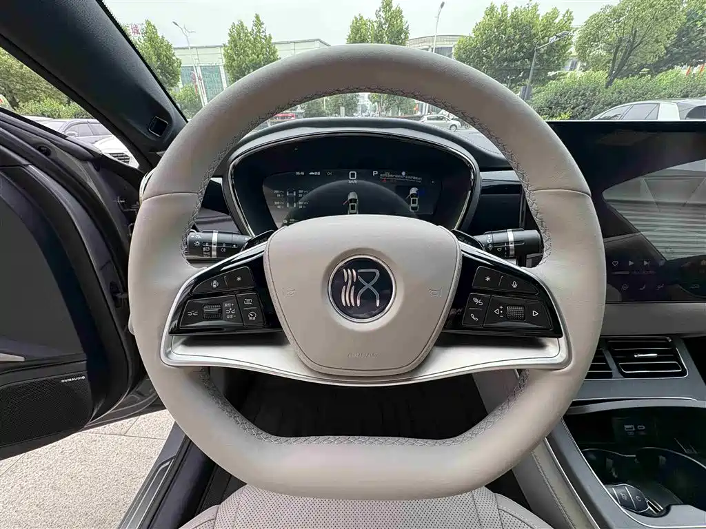 BYD Han 2025 DM-i Smart Driving Edition 125KM LiDAR Flagship фото 7