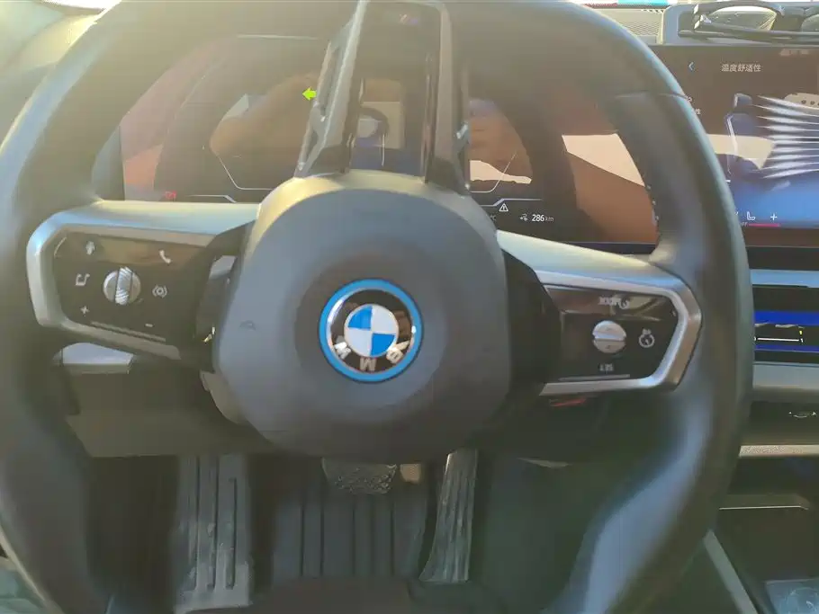 BMW i5 2024 eDrive 35L M Sport Package фото 15
