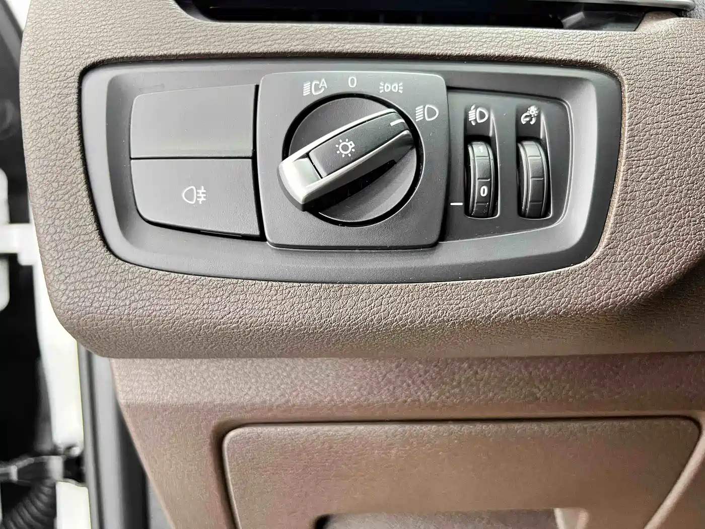 BMW X1 2022 sDrive20Li Fashion фото 11