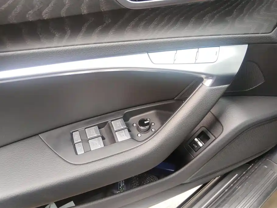 Audi A6L 2024 45 TFSI quattro Premium Dynamic фото 7