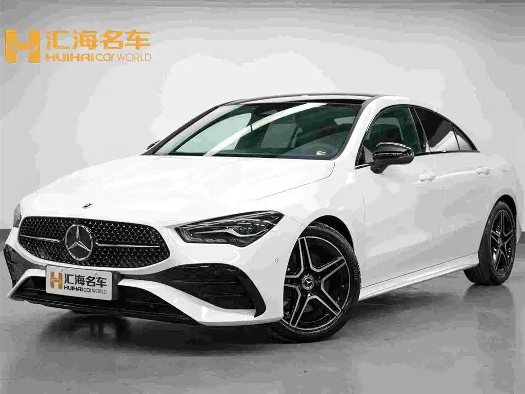 صورة 1 - Mercedes-Benz CLA (Import)