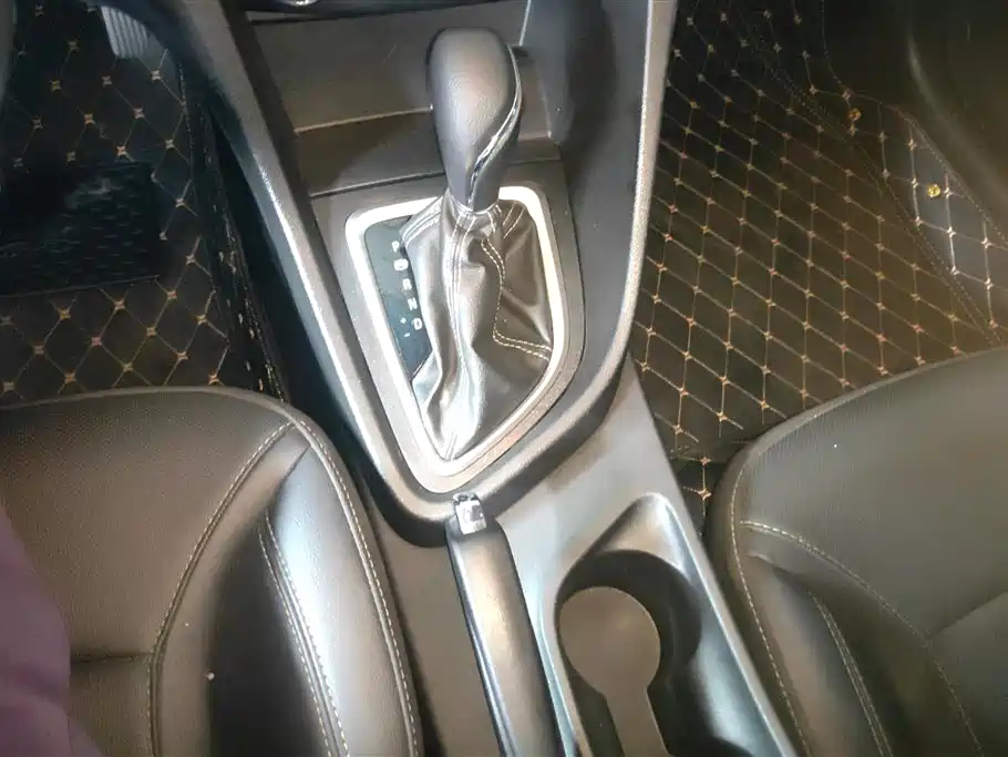 Buick Excelle 2021 Facelift 1.3T Auto Mild Hybrid Elite фото 16