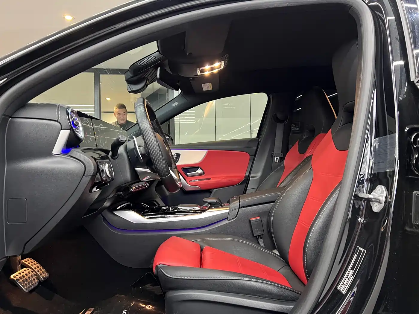 Mercedes-Benz A-Class AMG (Import) 2023 AMG A 35 4MATIC фото 6