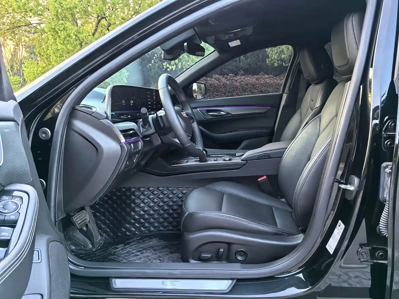 Cadillac CT5 2024 28T Luxury Model Pro фото 6