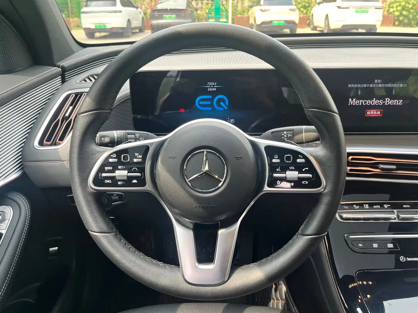 Mercedes-Benz EQC 2021 EQC 400 4MATIC фото 15