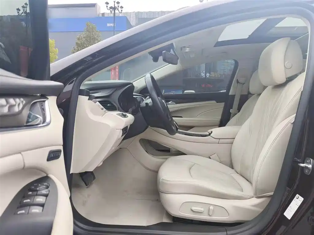 BUICK LACROSSE