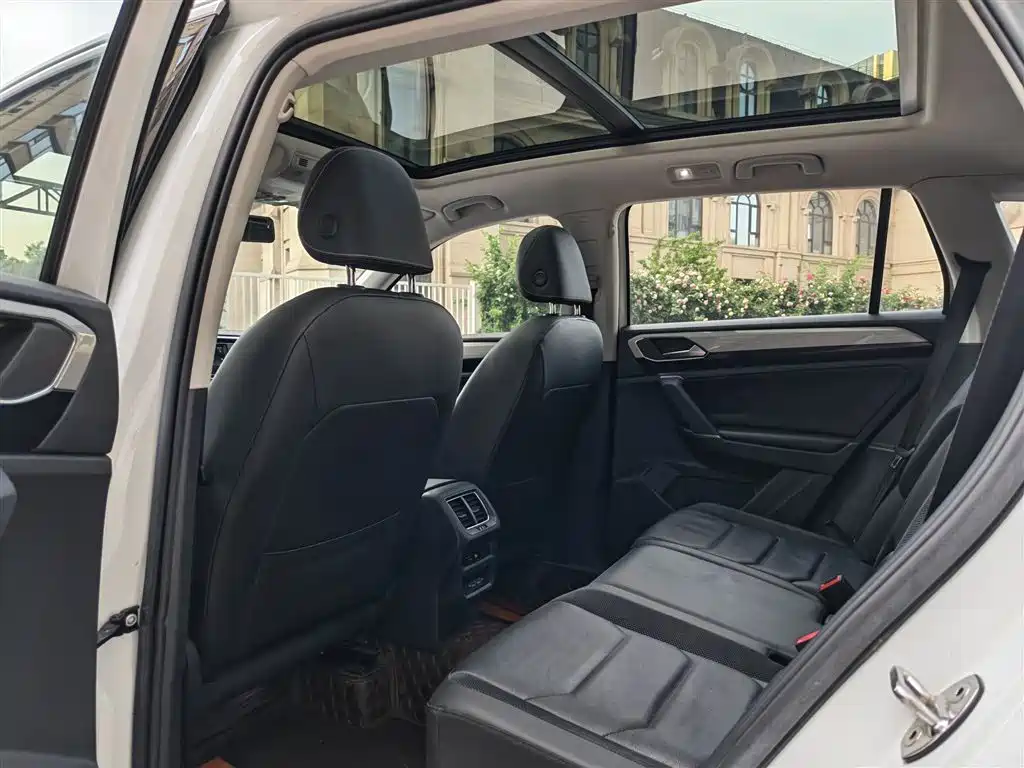 Volkswagen Tayron 2019 330TSI 4WD Luxury China V фото 21