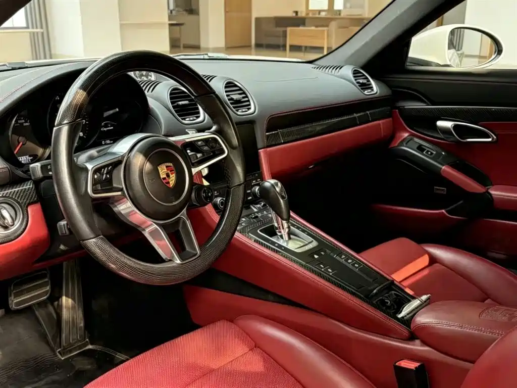 Porsche 718 2020 Cayman 2.0T фото 5